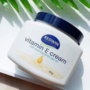 KEM DƯỠNG DA VITAMIN E REDWIN 300G (HŨ)