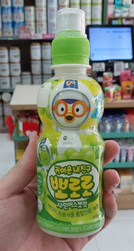 Nước trái cây Paldo vị nho xanh 235ml (chai)