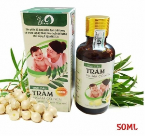 DẦU XOA TINH DẦU TRÀM NGÂM CỦ NÉN MỆ ĐOAN 50ML (chai)
