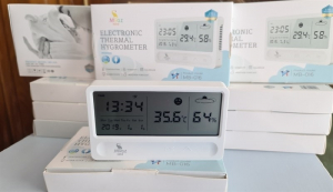 THIẾT BỊ ĐO ĐỘ ẨM VÀ NHIỆT ĐỘ TRONG NHÀ MOAZA MB016 C02390