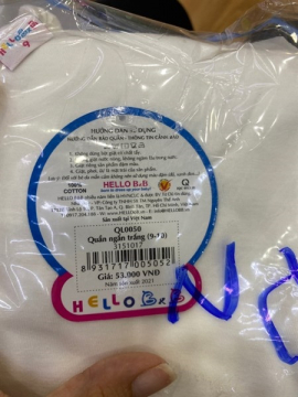 QUẦN NGẮN TRẮNG 9-10 Hello BB